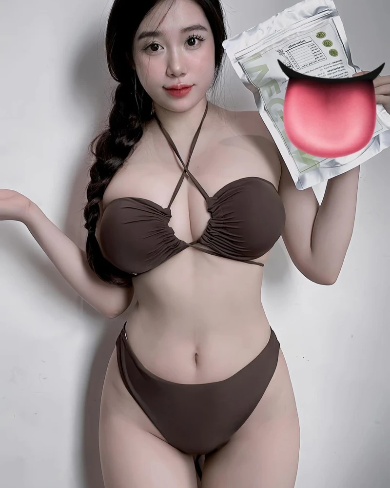 Gái xinh mặc Bikini 51