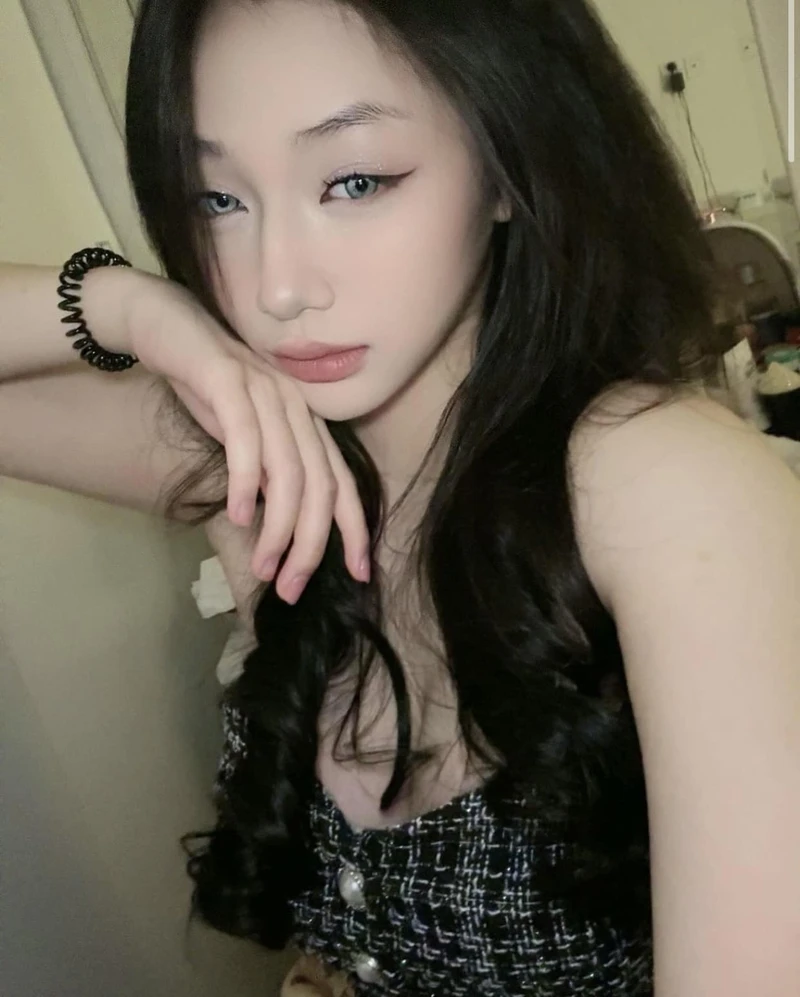 Trần Hà Linh 41