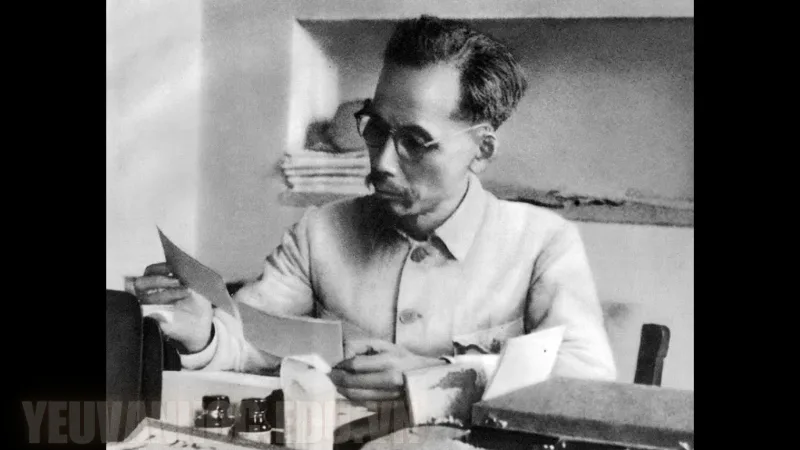 Phân tích tác phẩm Phong cách Hồ Chí Minh, cảm nhận tư tưởng lớn trong lối sống giản dị Phân tích tác phẩm Phong cách Hồ Chí Minh, cảm nhận tư tưởng lớn trong lối sống giản dị