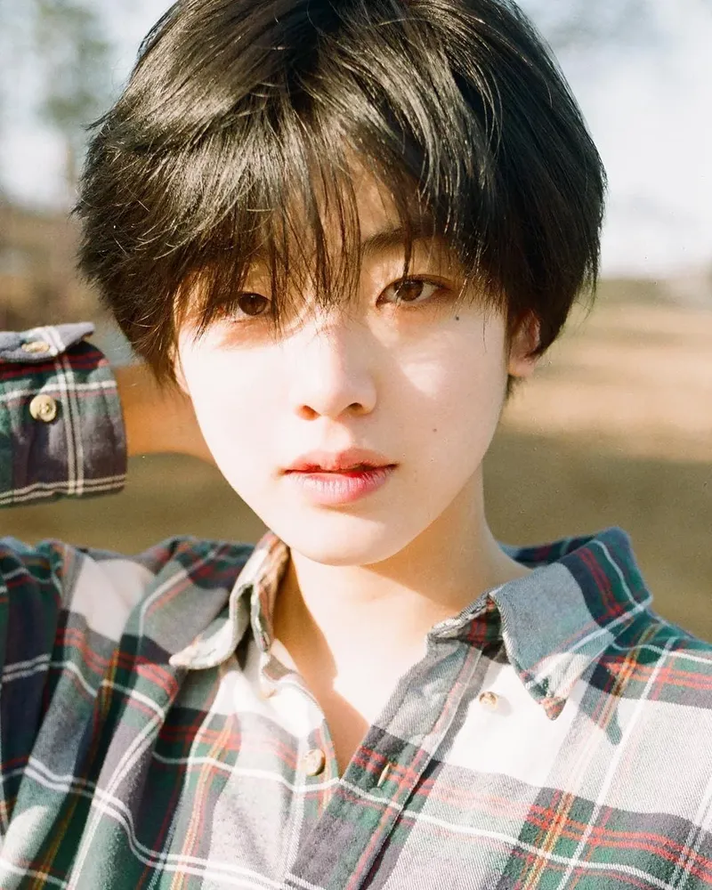 Phong cách tomboy giúp gái xinh tóc ngắn nổi bật với sự cá tính khác biệt Phong cách tomboy giúp gái xinh tóc ngắn nổi bật với sự cá tính khác biệt