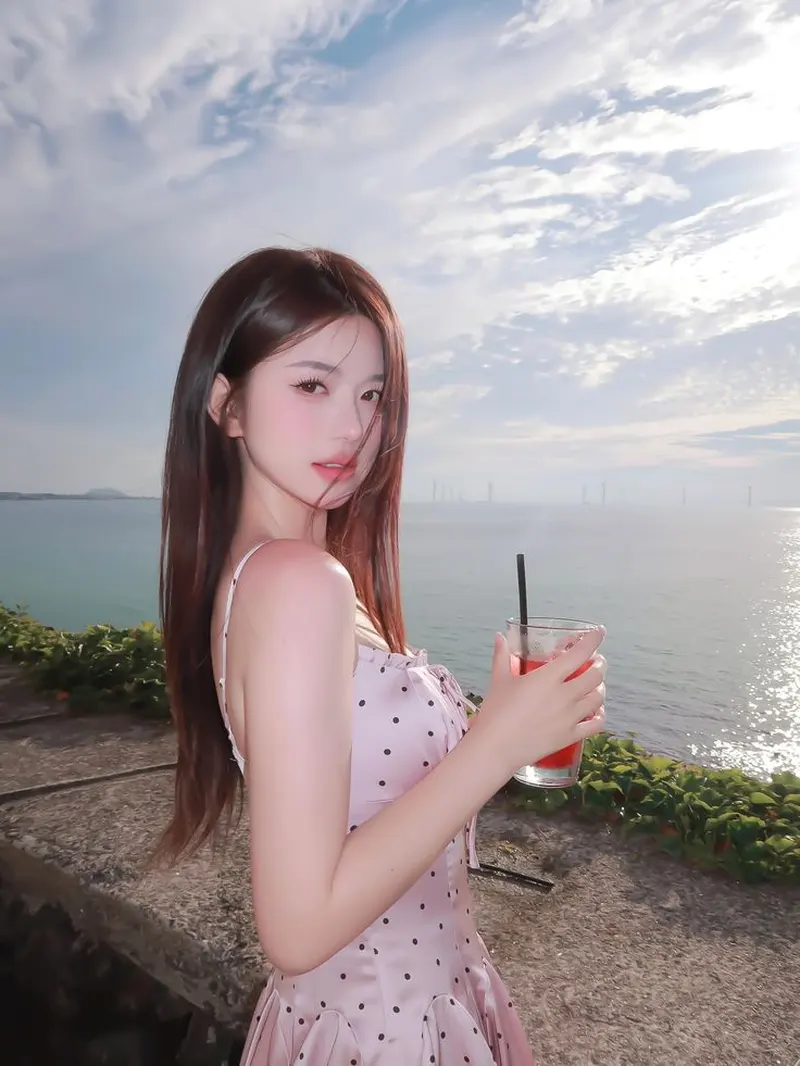 Gái xinh cute luôn làm tan chảy trái tim người nhìn Gái xinh cute luôn làm tan chảy trái tim người nhìn