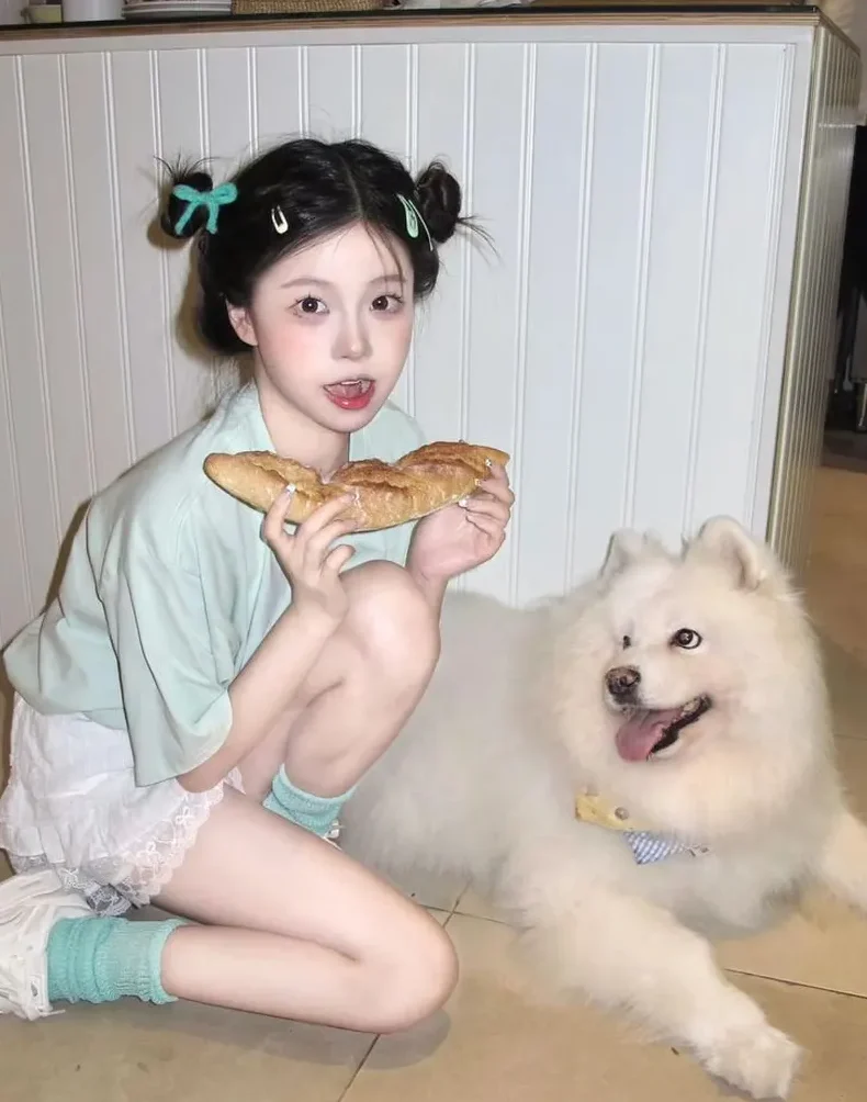 Gái Nhật cute với phong cách thời trang nhẹ nhàng Gái Nhật cute với phong cách thời trang nhẹ nhàng