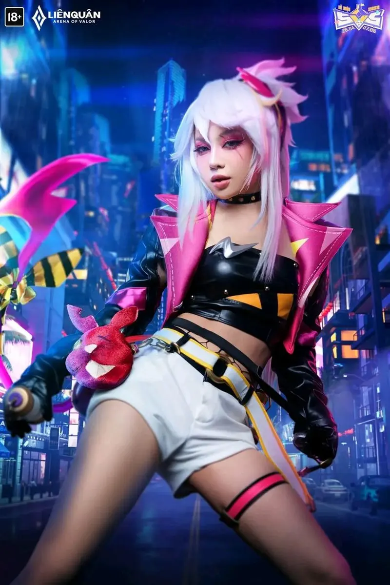 Gái xinh cosplay Aoi liên quân mobile toát lên vẻ đẹp mạnh mẽ, cuốn hút Gái xinh cosplay Aoi liên quân mobile toát lên vẻ đẹp mạnh mẽ, cuốn hút