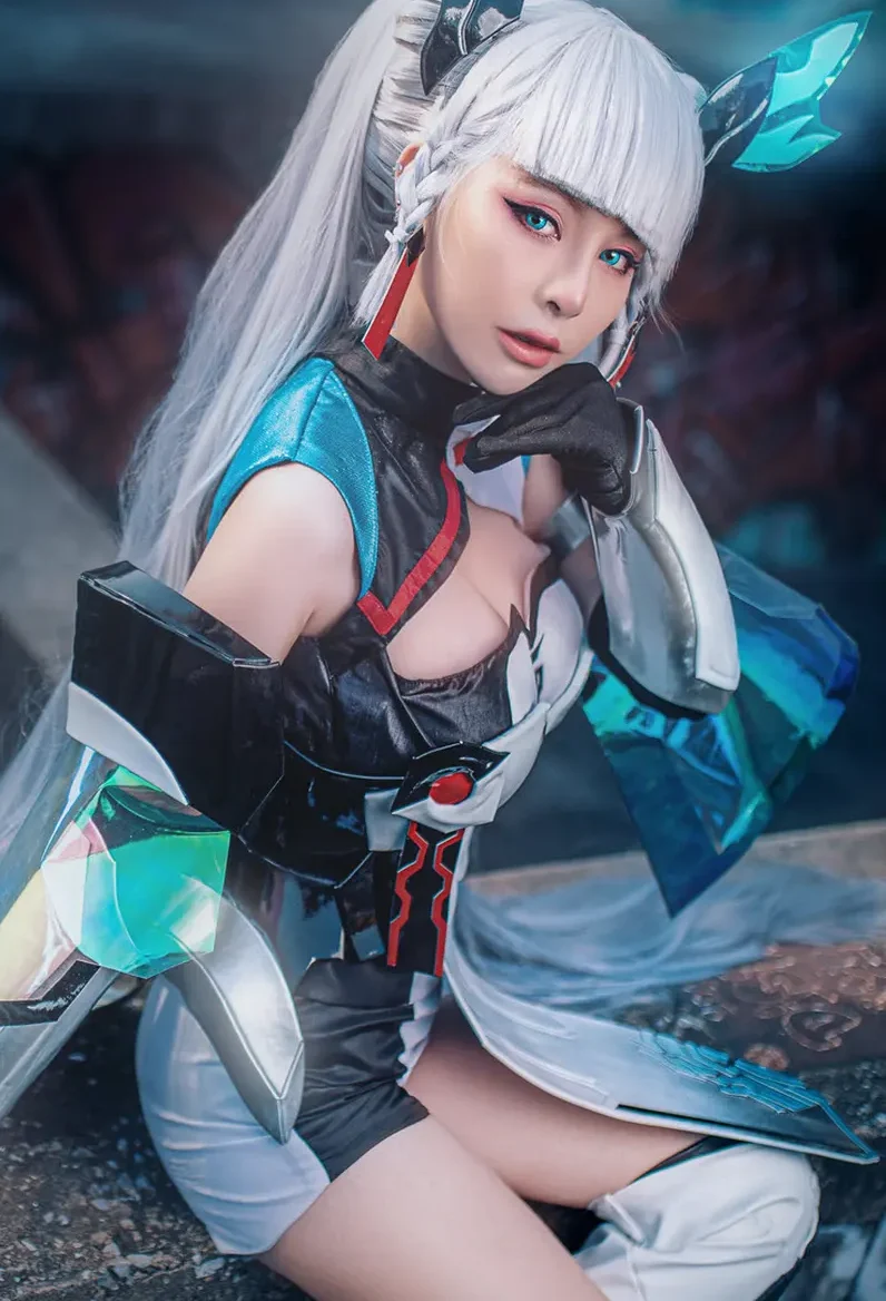 Cosplay liên quân Airi Bích Hải Thánh Nữ với vẻ đẹp đầy bí ẩn Cosplay liên quân Airi Bích Hải Thánh Nữ với vẻ đẹp đầy bí ẩn