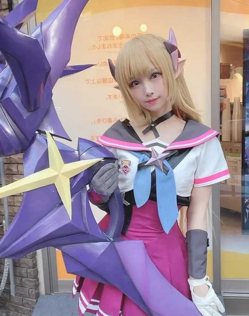 Cosplay liên quân Tel'Annas từ gái xinh, sự hòa quyện giữa mạnh mẽ và quyến rũ Cosplay liên quân Tel'Annas từ gái xinh, sự hòa quyện giữa mạnh mẽ và quyến rũ