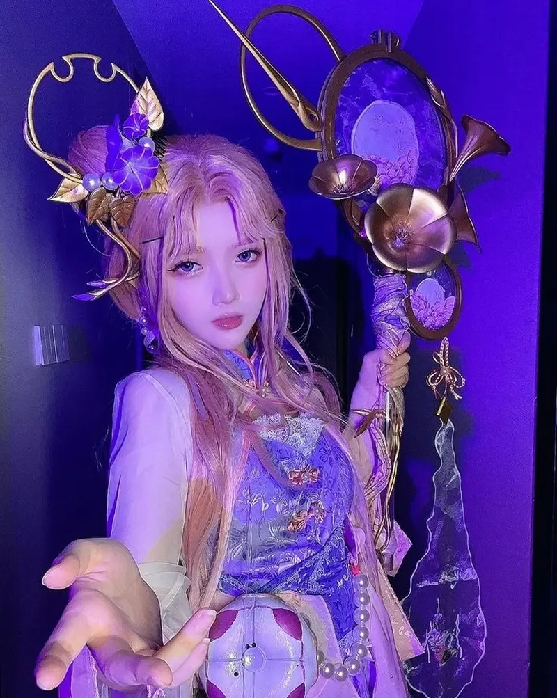 Hình ảnh Veera trong cosplay liên quân mobile toát lên sự mê hoặc tuyệt đối Hình ảnh Veera trong cosplay liên quân mobile toát lên sự mê hoặc tuyệt đối