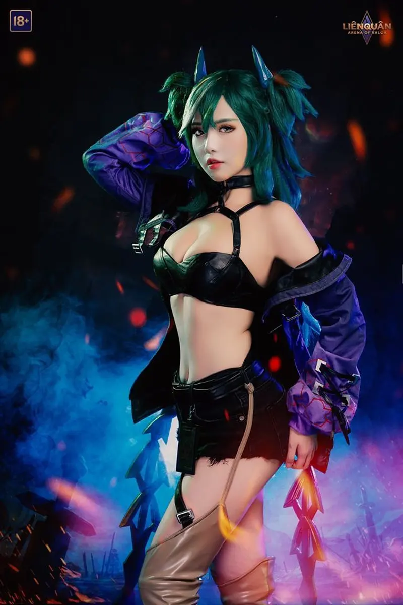 Hình ảnh gái xinh cosplay liên quân mobile trong trang phục bikini ấn tượng Hình ảnh gái xinh cosplay liên quân mobile trong trang phục bikini ấn tượng