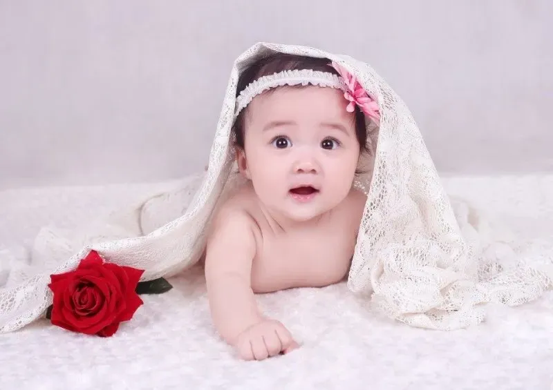 Avatar em bé cute hài hước tạo cảm giác vui tươi và ngộ nghĩnh Avatar em bé cute hài hước tạo cảm giác vui tươi và ngộ nghĩnh