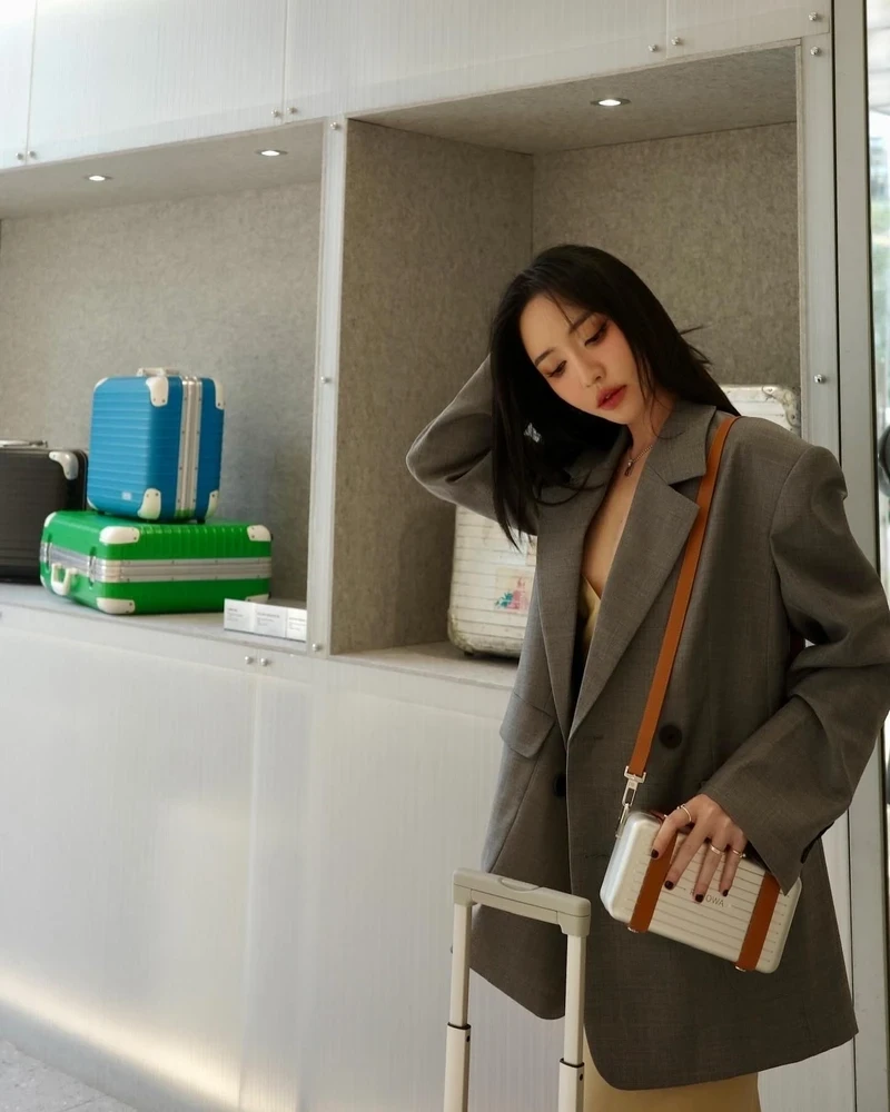 Ca sĩ Bích Phượng hát dân ca thể hiện tài năng và cảm xúc sâu lắng Ca sĩ Bích Phượng hát dân ca thể hiện tài năng và cảm xúc sâu lắng