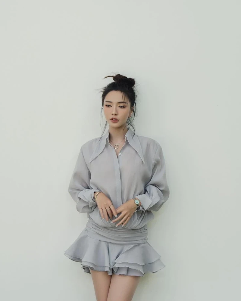 Những bài hát hay của Bích Phương luôn được yêu thích và chia sẻ Những bài hát hay của Bích Phương luôn được yêu thích và chia sẻ