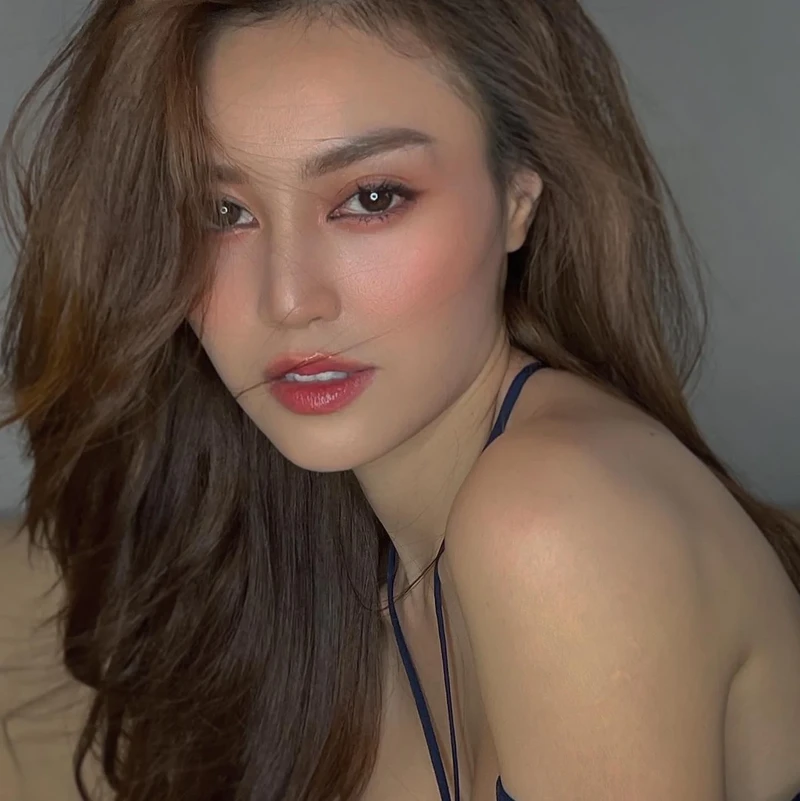 Cập nhật hình ảnh mới nhất của Chi Dân và Lan Ngọc trong bikini