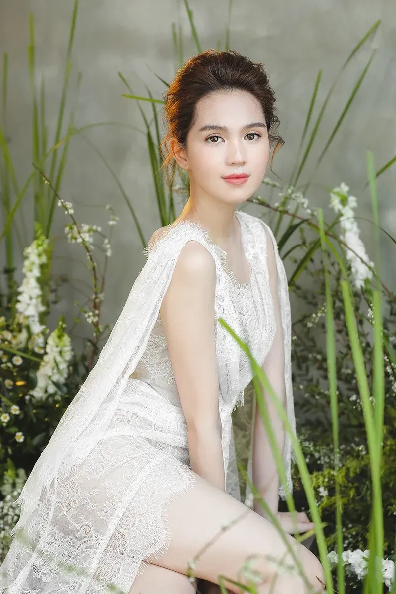 Ngọc Trinh diện nội y luôn thu hút sự chú ý của công chúng Ngọc Trinh diện nội y luôn thu hút sự chú ý của công chúng