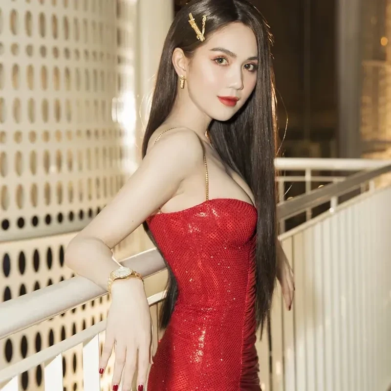 Ngọc Trinh mặc nội y gợi cảm và đầy quyến rũ Ngọc Trinh mặc nội y gợi cảm và đầy quyến rũ