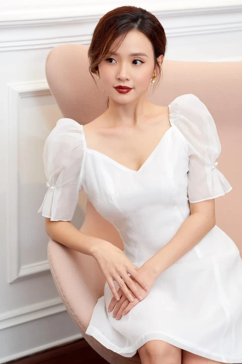 Ca sĩ Midu là một trong những giọng ca nổi bật hiện nay