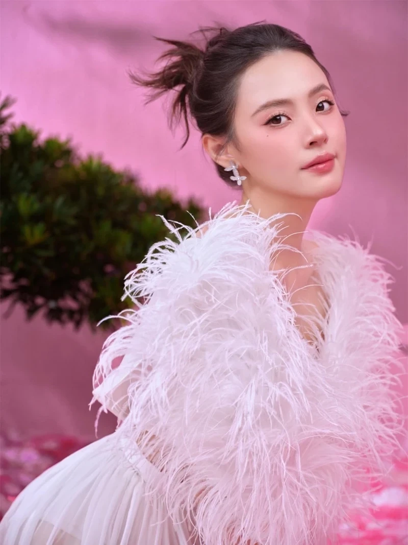 Midu có bầu là tin tức được nhiều người quan tâm