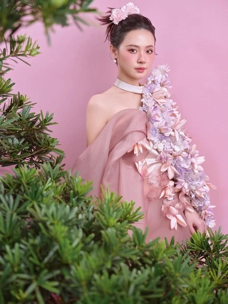 Tiểu sử Midu là câu chuyện truyền cảm hứng cho nhiều bạn trẻ