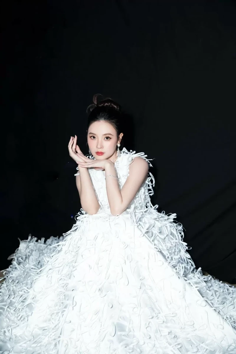 Kiều Minh Tuấn và Midu từng là cặp đôi gây sốt trong làng giải trí