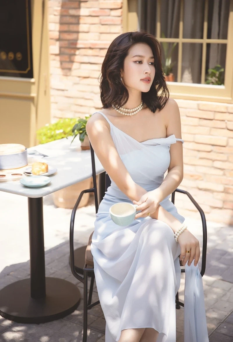 Cập nhật hình ảnh Thiên Ân mới nhất với thần thái cuốn hút