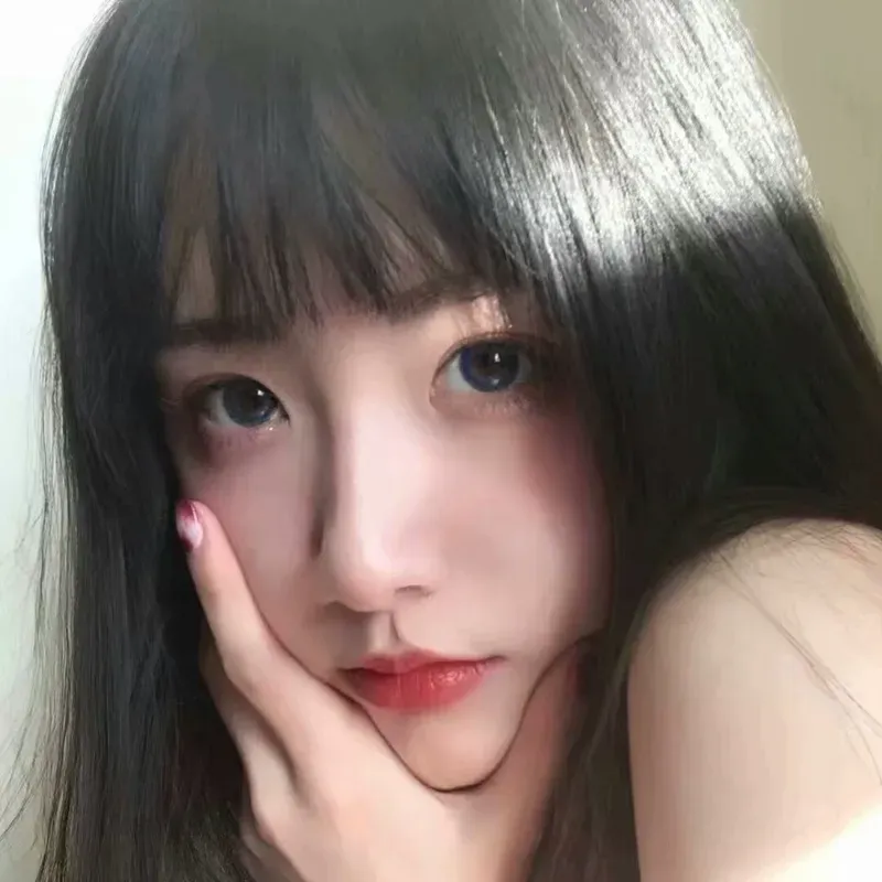 Các kiểu tóc dài thẳng dễ thương giúp bạn nổi bật với phong cách dịu dàng Các kiểu tóc dài thẳng dễ thương giúp bạn nổi bật với phong cách dịu dàng
