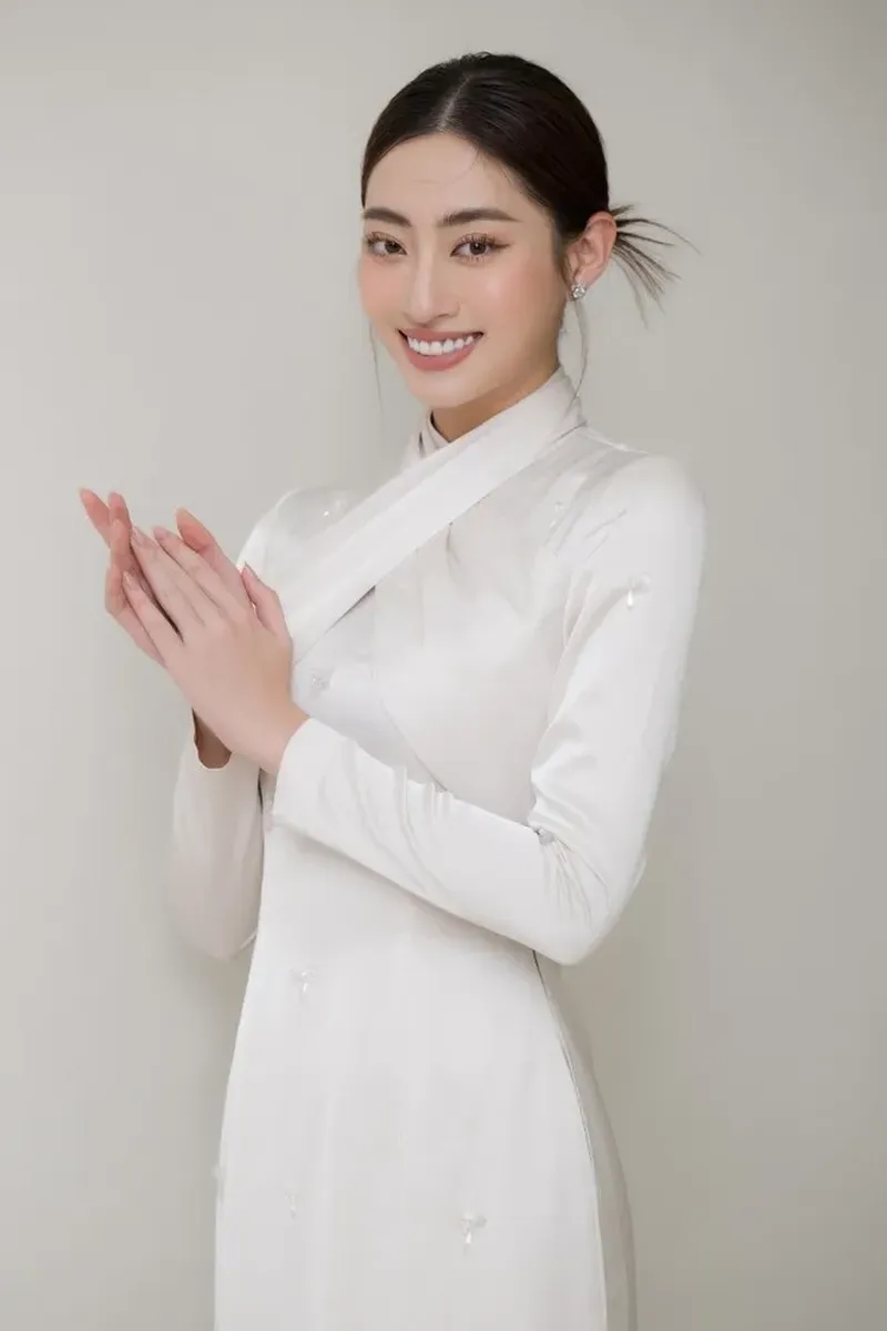 Hoa hậu 2019 Lương Thùy Linh là niềm tự hào của Việt Nam