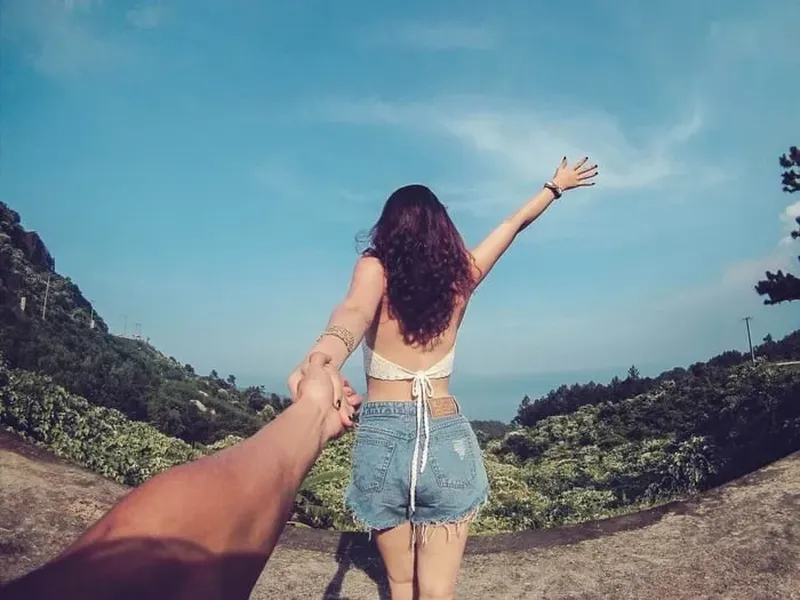 Ảnh chụp từ sau lưng giúp bạn thể hiện cảm xúc một cách chân thật Ảnh chụp từ sau lưng giúp bạn thể hiện cảm xúc một cách chân thật
