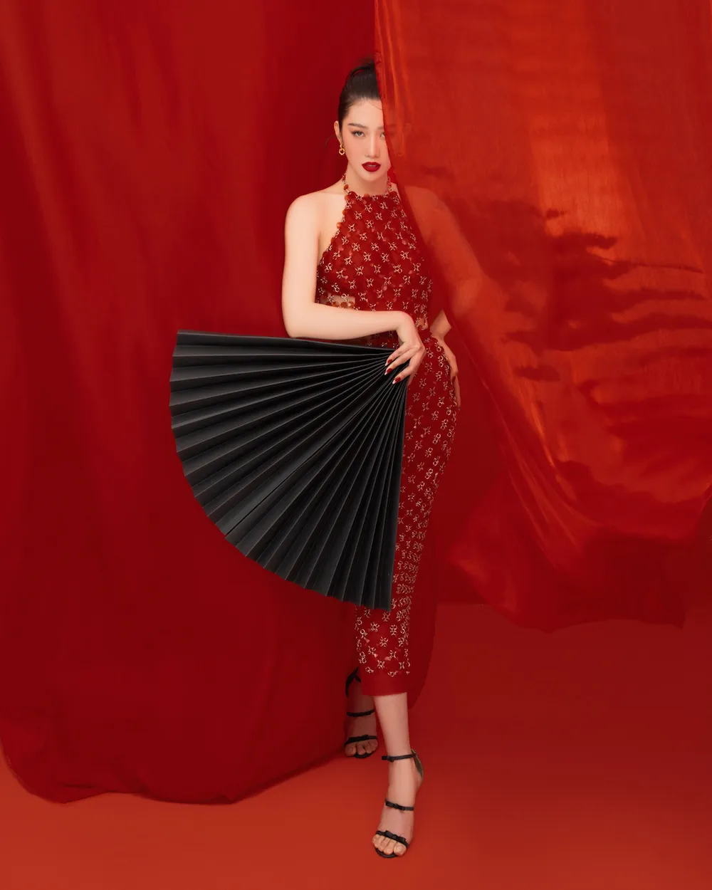 Mối quan hệ thân thiết giữa Kim Ngân và Thuý Ngân khiến người hâm mộ thích thú Mối quan hệ thân thiết giữa Kim Ngân và Thuý Ngân khiến người hâm mộ thích thú