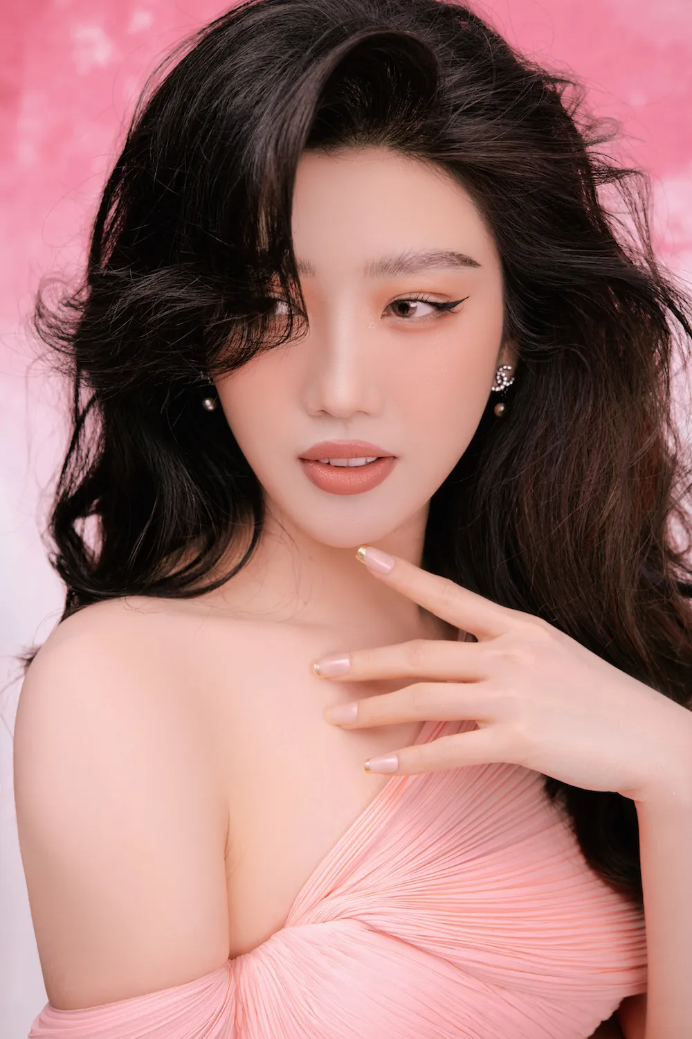 Cặp đôi Lan Ngọc và Thúy Ngân luôn gây chú ý với những hoạt động chung đầy thú vị Cặp đôi Lan Ngọc và Thúy Ngân luôn gây chú ý với những hoạt động chung đầy thú vị