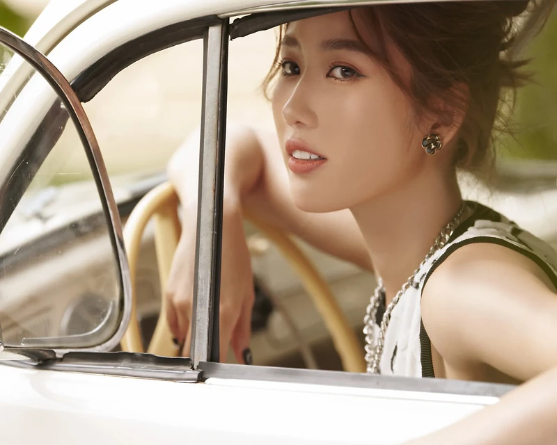 Cùng ngắm những bức ảnh Thuý Ngân mặc bikini đầy sexy và cuốn hút Cùng ngắm những bức ảnh Thuý Ngân mặc bikini đầy sexy và cuốn hút