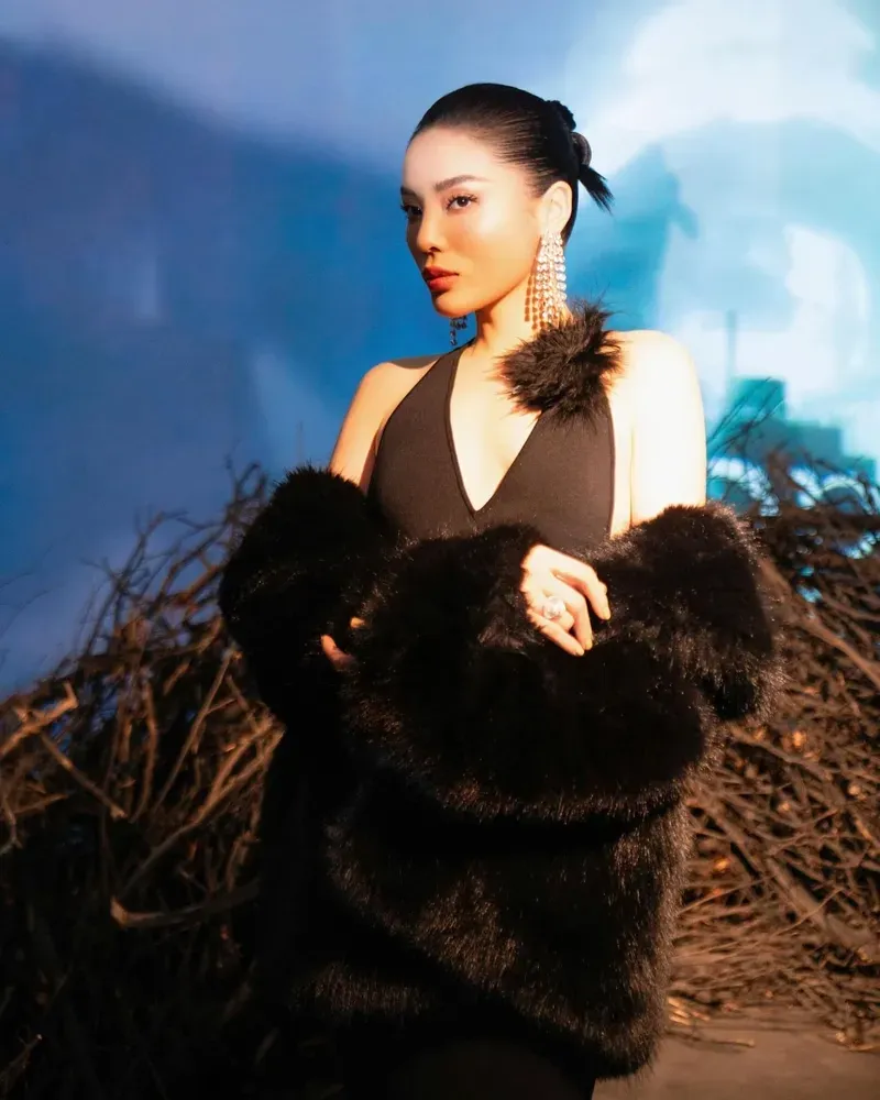 Ca sĩ Nguyễn Cao Kỳ Duyên mang đến những bản hit ấn tượng Ca sĩ Nguyễn Cao Kỳ Duyên mang đến những bản hit ấn tượng