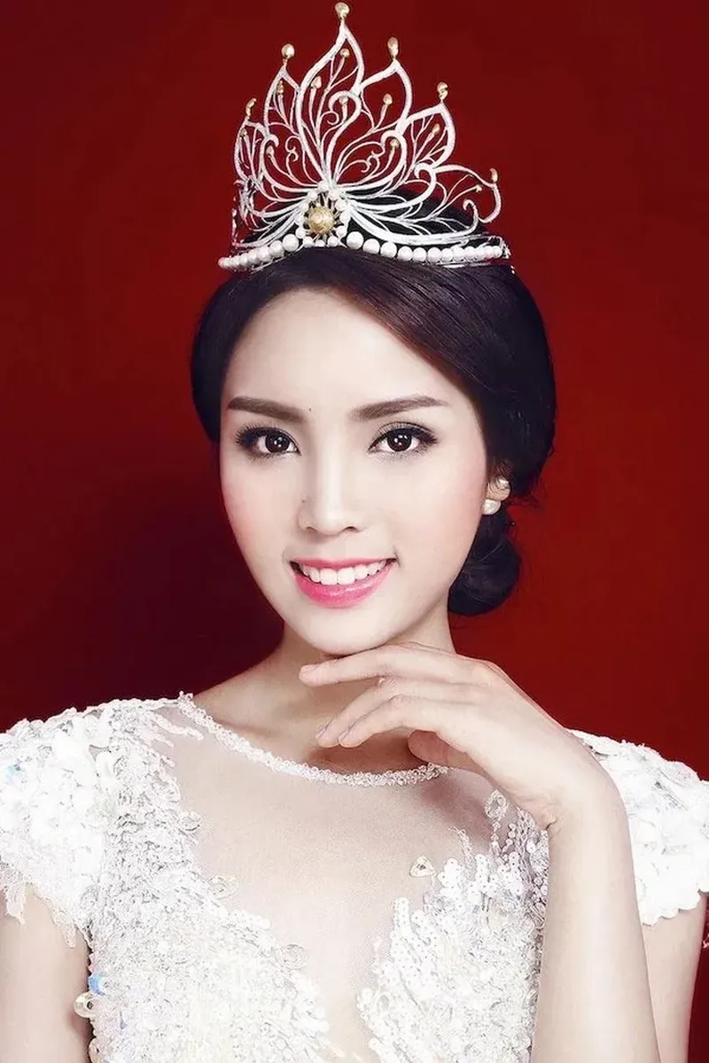 Kỳ Duyên Thúy Nga là một trong những người đẹp nổi bật Kỳ Duyên Thúy Nga là một trong những người đẹp nổi bật