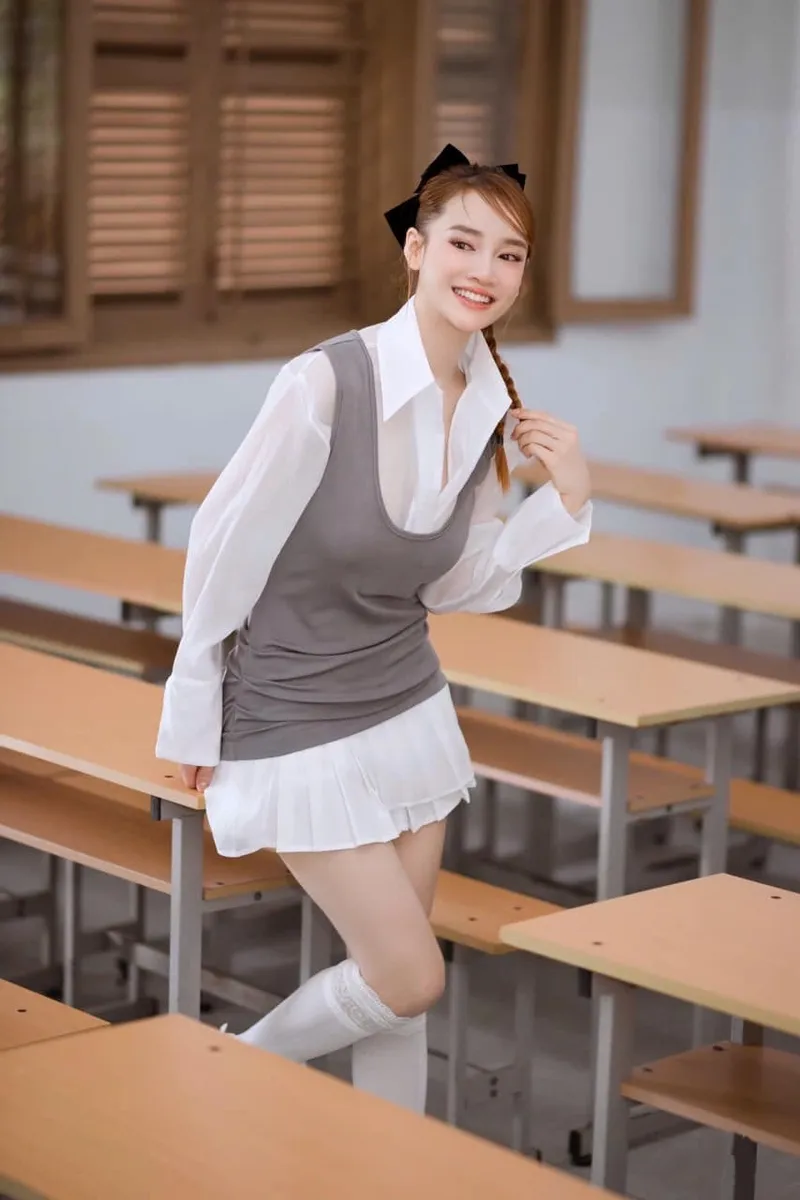 Nha Phuong mặc bikini tỏa sáng với vẻ đẹp tự tin Nha Phuong mặc bikini tỏa sáng với vẻ đẹp tự tin