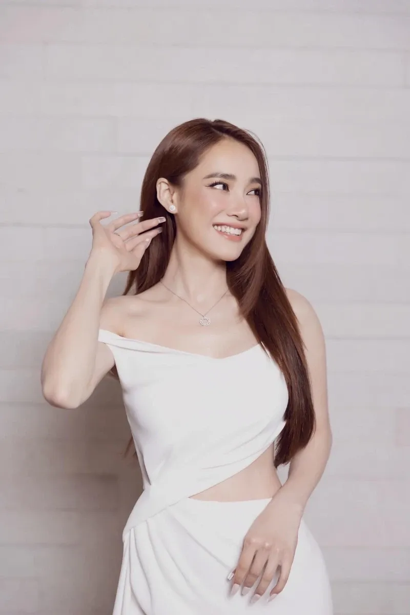 Chồng của Nhã Phương là Trường Giang, một nghệ sĩ tài năng Chồng của Nhã Phương là Trường Giang, một nghệ sĩ tài năng