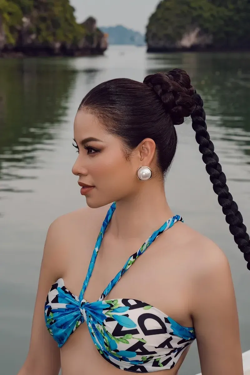 Học hát Phạm Hương giúp bạn khám phá giọng hát của mình Học hát Phạm Hương giúp bạn khám phá giọng hát của mình
