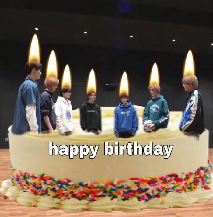 Cat happy birthday meme là hình ảnh dễ thương cho ngày sinh nhật Cat happy birthday meme là hình ảnh dễ thương cho ngày sinh nhật
