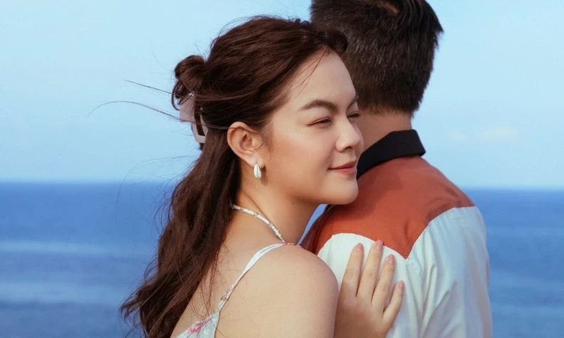 Nghe nhạc Phạm Quỳnh Anh là sở thích của nhiều người yêu nhạc