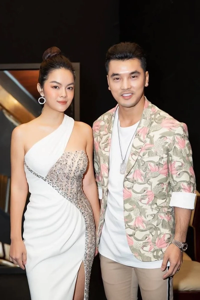 Các bài hát trong Phạm Quỳnh Anh luôn được yêu thích và chia sẻ