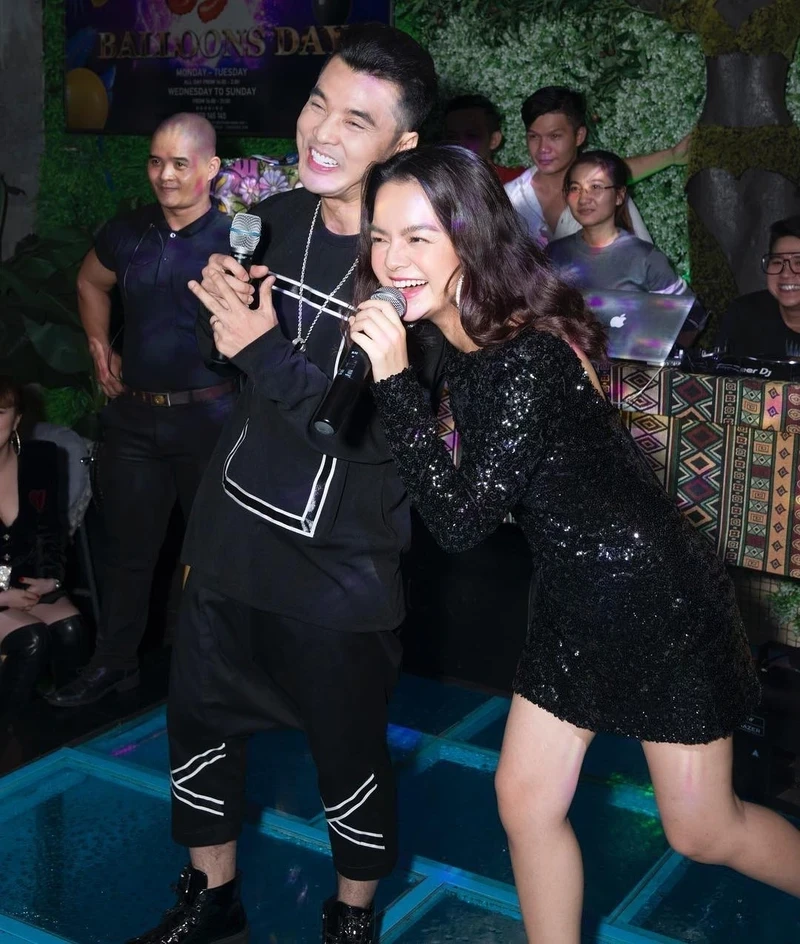 Hạnh Phúc Mới Phạm Quỳnh Anh là một trong những sản phẩm nổi bật