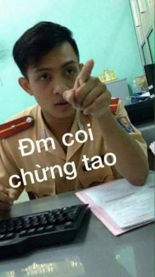 Alo chú công an meme khiến bạn không thể quên Alo chú công an meme khiến bạn không thể quên
