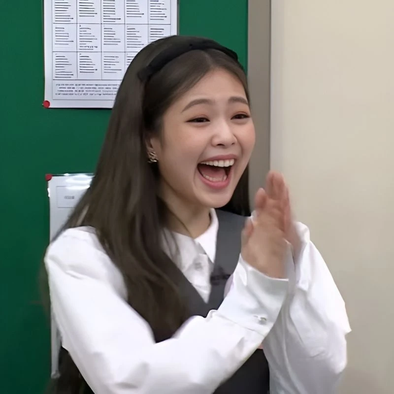Gượng cười meme dễ thương khiến bạn không thể quên Gượng cười meme dễ thương khiến bạn không thể quên