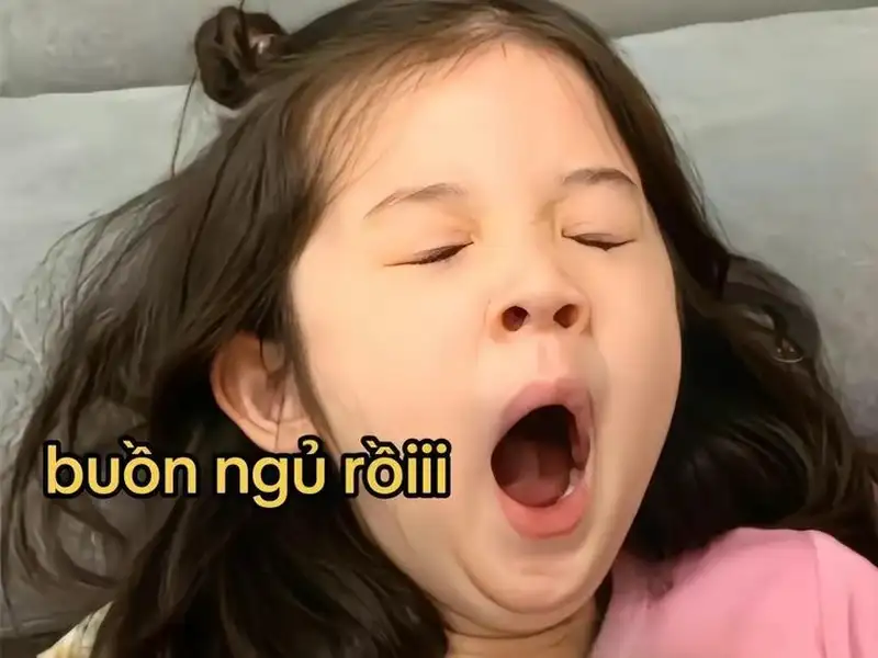 Meme em bé buồn mang lại tiếng cười cho mọi người Meme em bé buồn mang lại tiếng cười cho mọi người