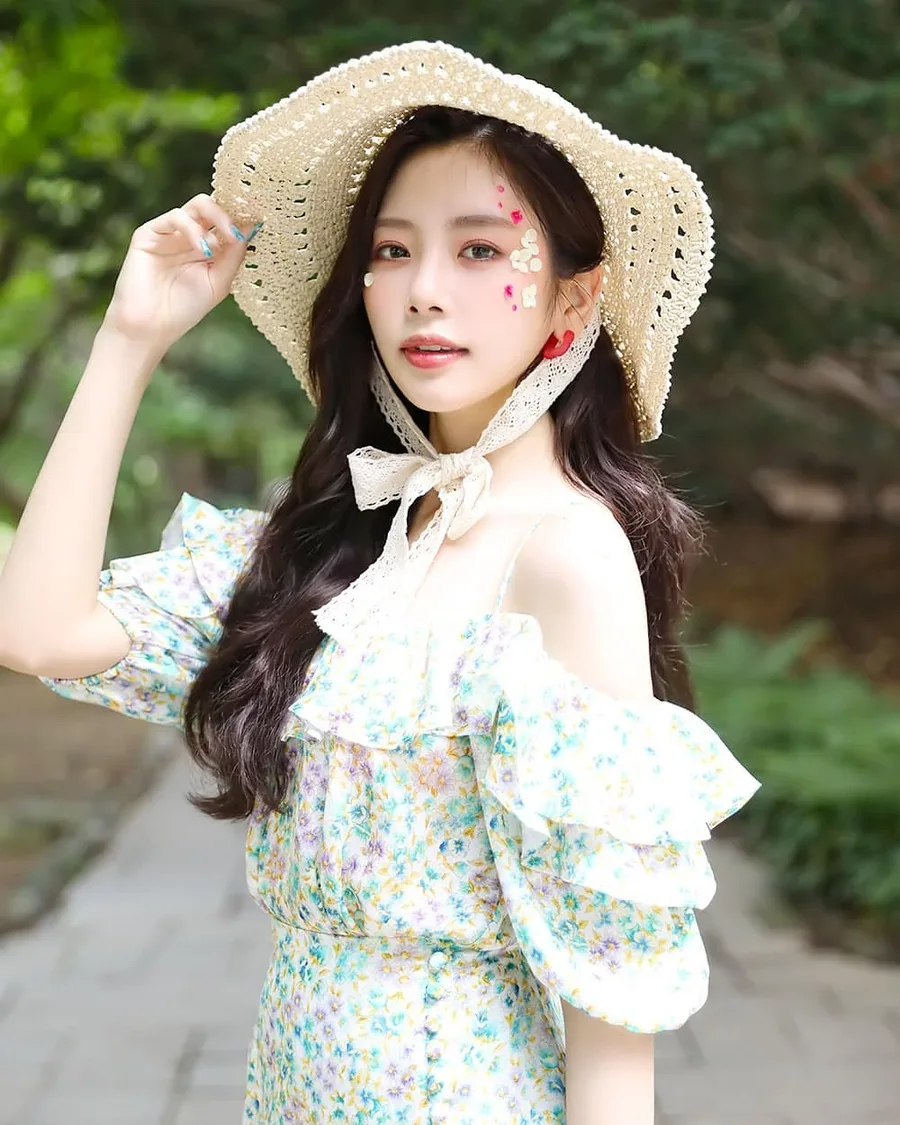 Ảnh gái xinh chụp dáng giúp bạn ghi lại những khoảnh khắc đáng nhớ Ảnh gái xinh chụp dáng giúp bạn ghi lại những khoảnh khắc đáng nhớ