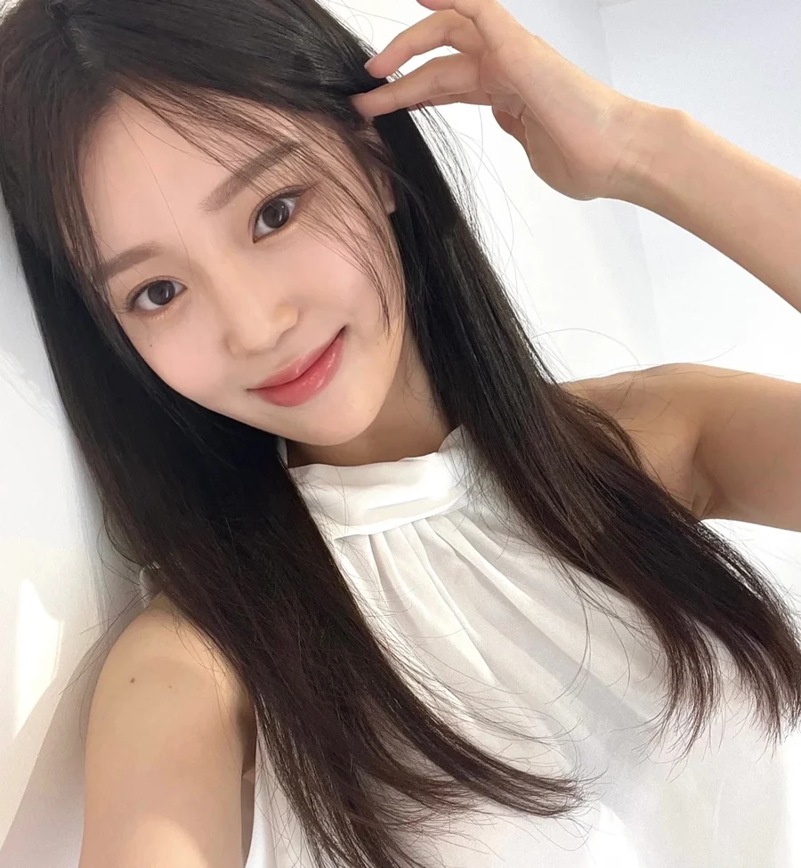 Gái xinh tóc dài cute giúp bạn thể hiện phong cách trẻ trung Gái xinh tóc dài cute giúp bạn thể hiện phong cách trẻ trung