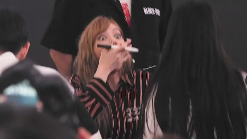 Blackpink rose meme face thật đáng yêu Blackpink rose meme face thật đáng yêu