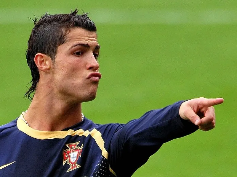 Ảnh meme ronaldo thật hài hước và thú vị Ảnh meme ronaldo thật hài hước và thú vị