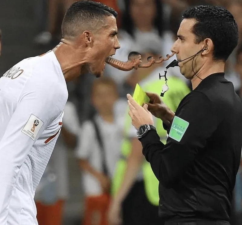 Ronaldo hun messi meme khiến bạn cảm thấy vui vẻ Ronaldo hun messi meme khiến bạn cảm thấy vui vẻ