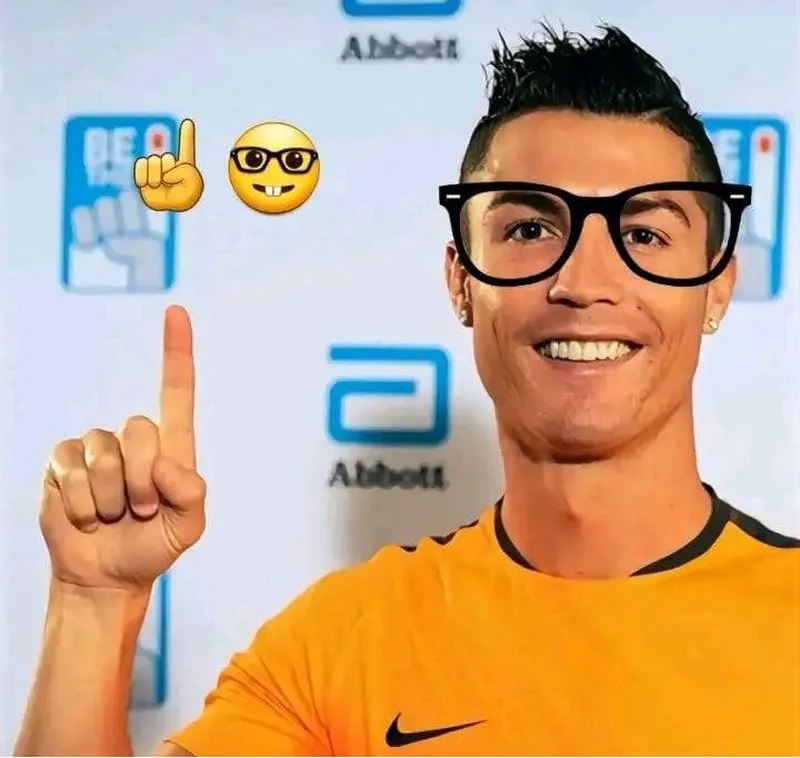 Meme templates ronaldo meme khiến bạn không thể rời mắt Meme templates ronaldo meme khiến bạn không thể rời mắt