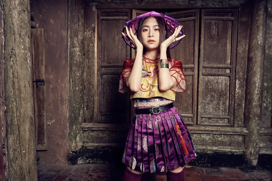 Gil Lê và Hoàng Thùy Linh là những người bạn thân thiết trong nghề