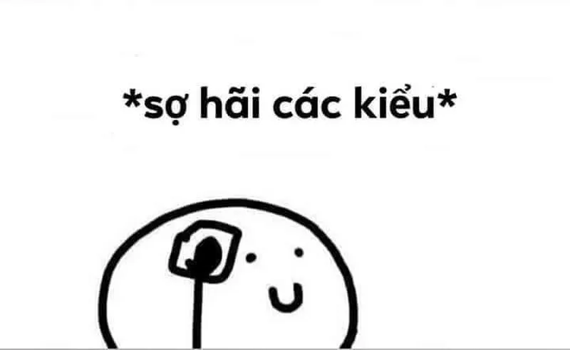 Meme sợ hãi cầm thánh giá thể hiện sự hài hước trong những tình huống khó khăn Meme sợ hãi cầm thánh giá thể hiện sự hài hước trong những tình huống khó khăn