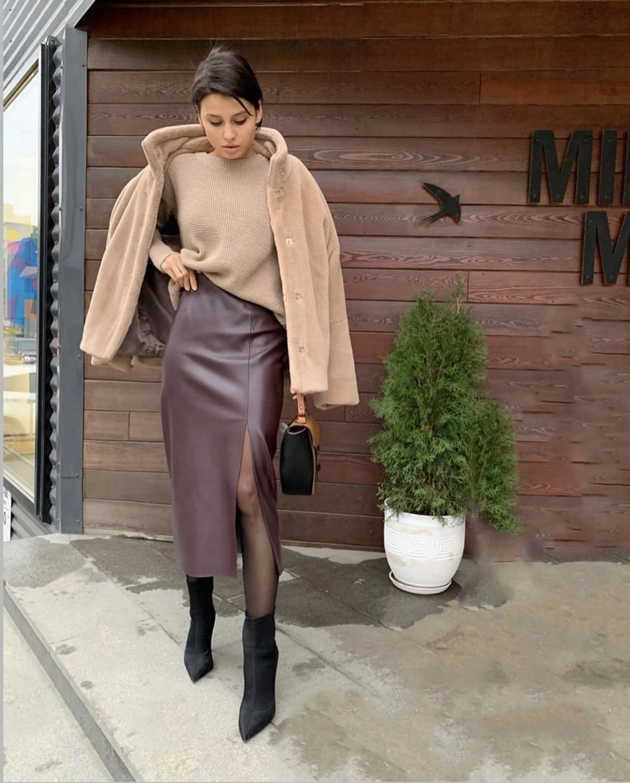 Gái xinh mặc áo dài sexy mang đến vẻ đẹp quyến rũ và thanh lịch Gái xinh mặc áo dài sexy mang đến vẻ đẹp quyến rũ và thanh lịch