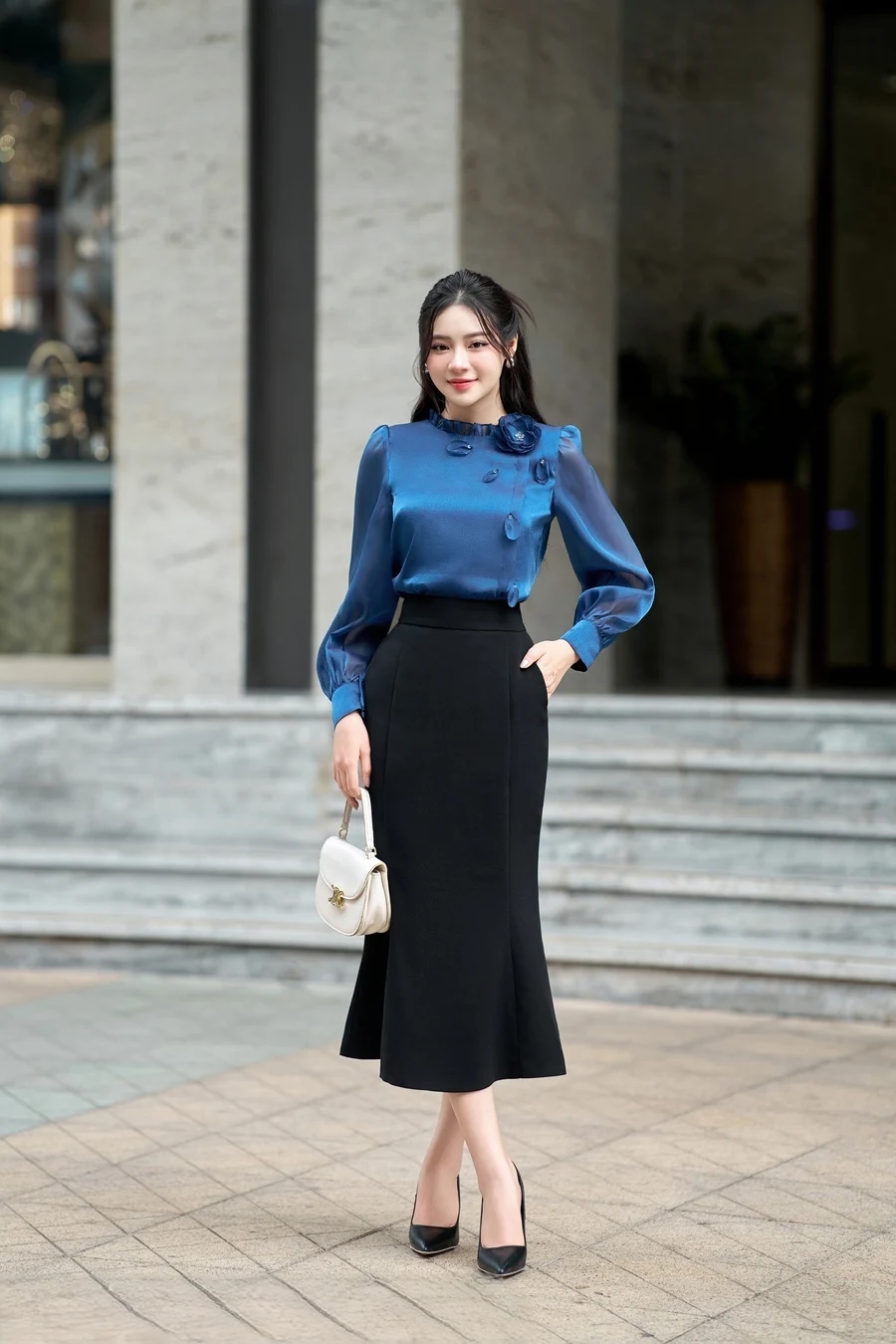 Gái xinh mặc đồ siêu mỏng tạo nên vẻ đẹp quyến rũ Gái xinh mặc đồ siêu mỏng tạo nên vẻ đẹp quyến rũ